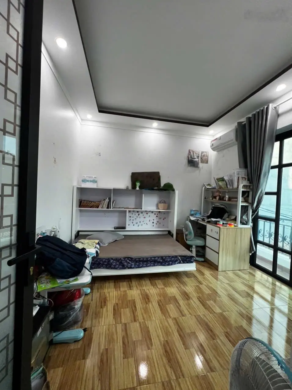 Duy nhất căn nhà 3 tầng ngõ thông tại tổ 7 TT An Dương. LH: 0934605994