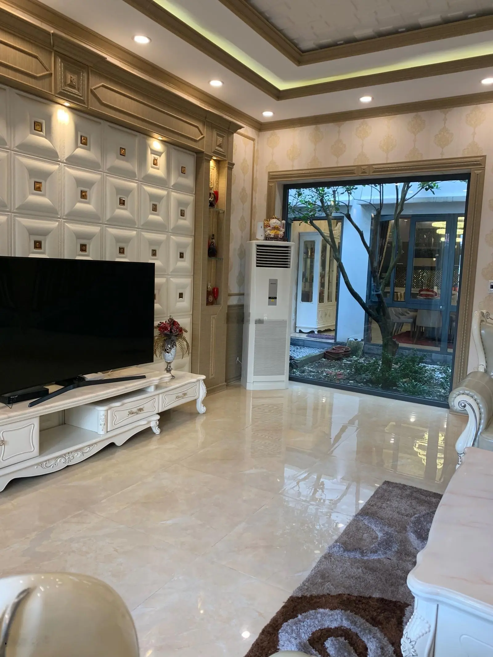 Bán căn biệt thự 3 tầng đường Phạm Phú Tiết, Trung tâm TP. Đà Nẵng