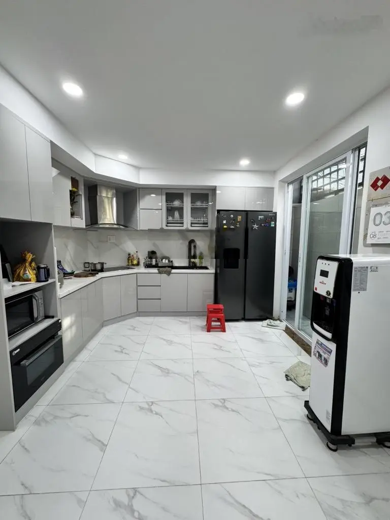Khu nhà giàu Nguyễn Trọng Tuyển, 62m2, ngang 6m, tặng full nội thất, 7 tỷ nhỉnh