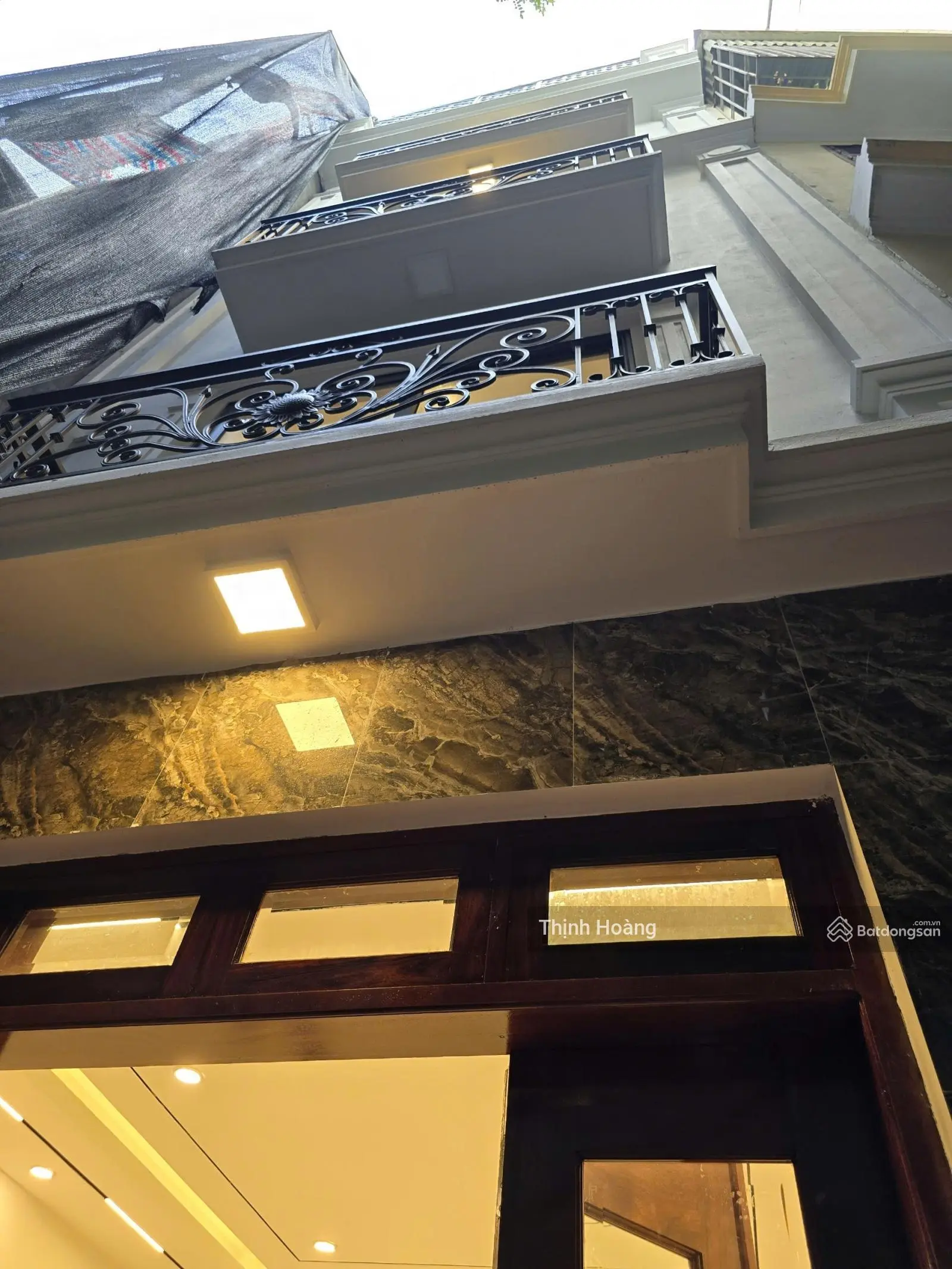Bán nhà Nguyễn Văn Cừ 51m2, 5 tầng, 5 phòng ngủ giá 8,6 tỷ