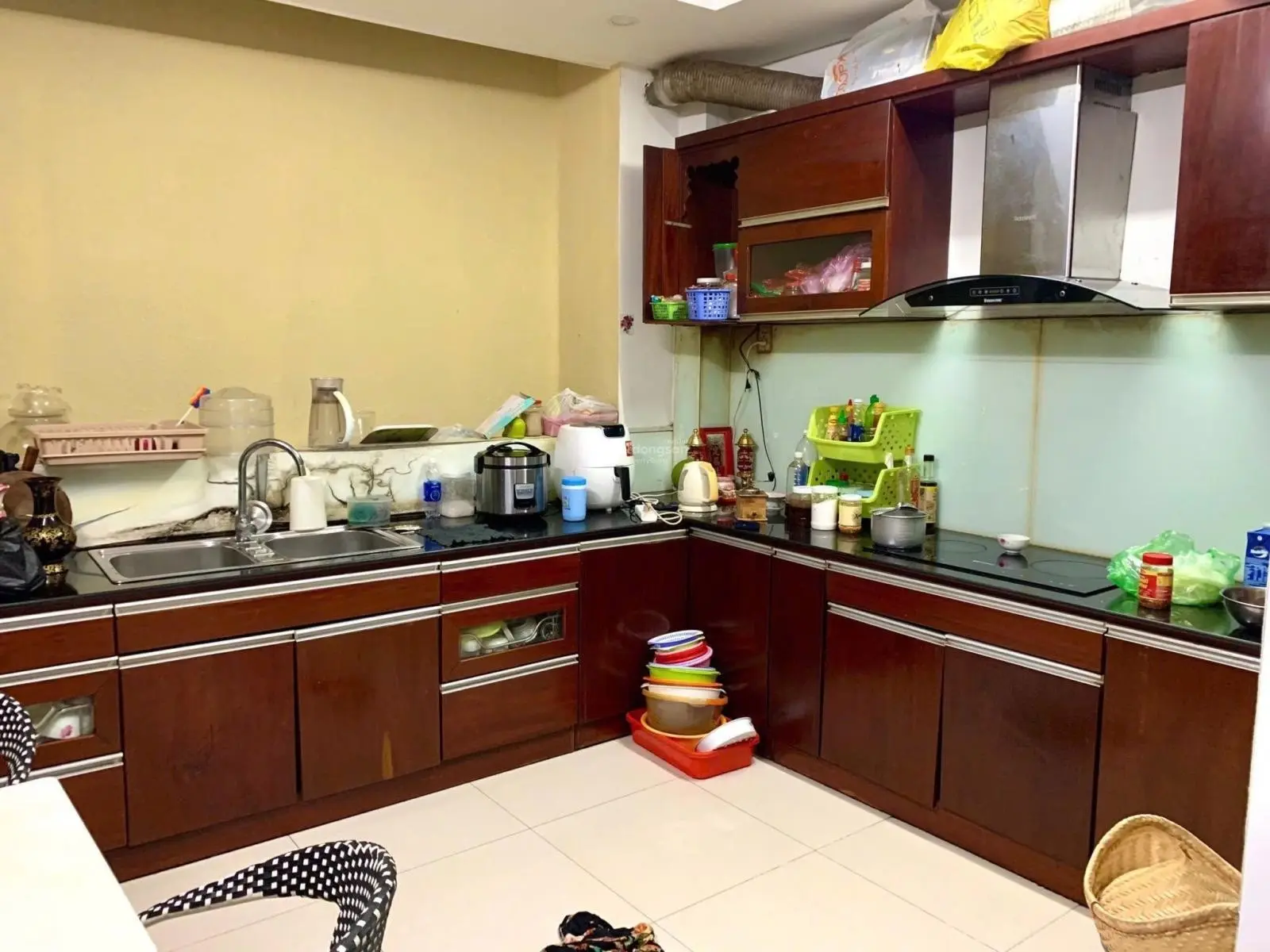 5 tầng 5PN 5WC nhà 57m2 Đoàn Như Hải, P12, Q4. Bán 2tỷ450. Ngay ĐH Luật TPHCM. Sổ sẵn, hẻm oto 7m.