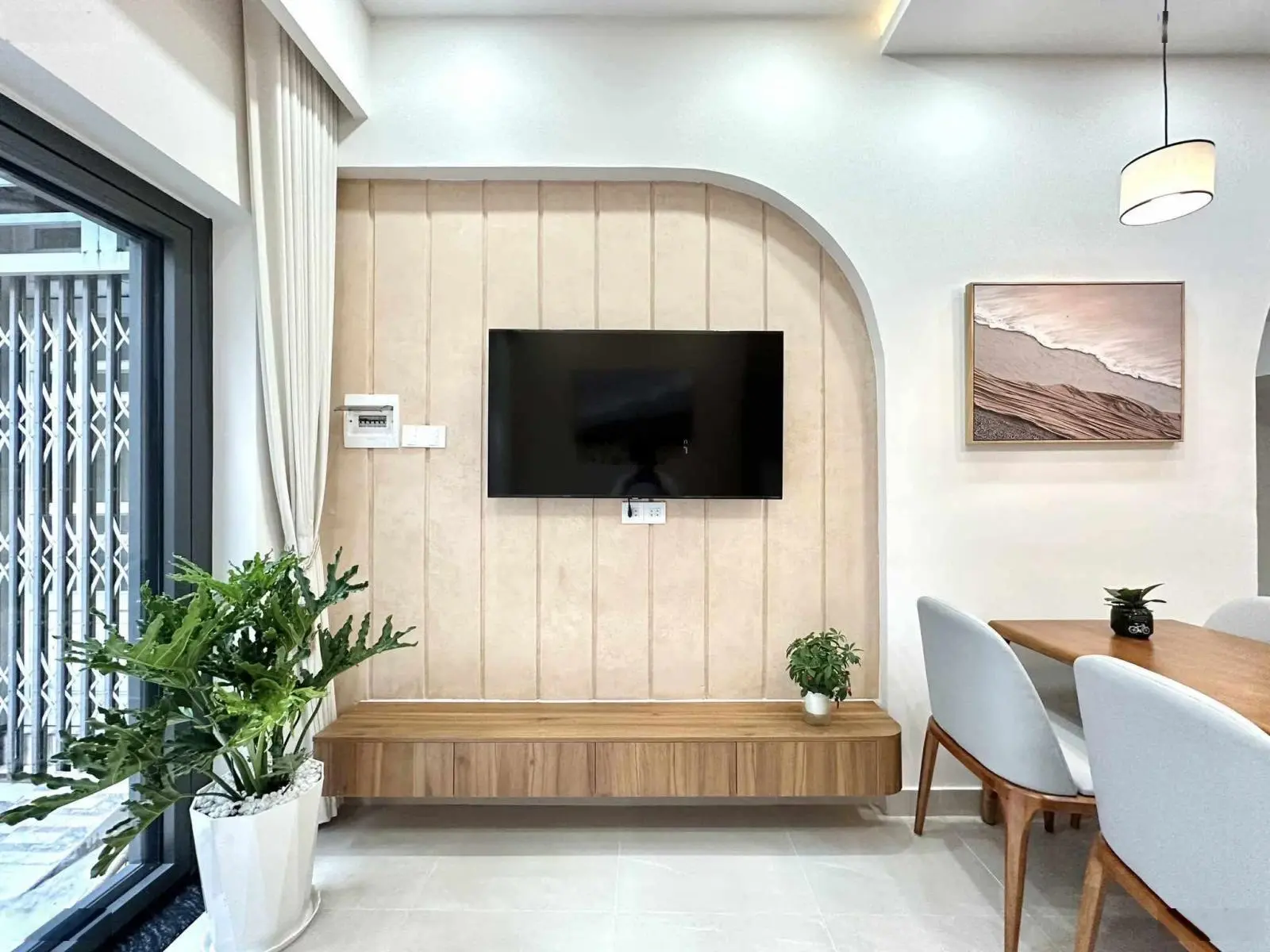 Giá chỉ 4,7 tỷ- nhà đẹp sát quận 1 lê văn duyệt, bình thạnh- 2 tầng 3 phòng ngủ full nội thất