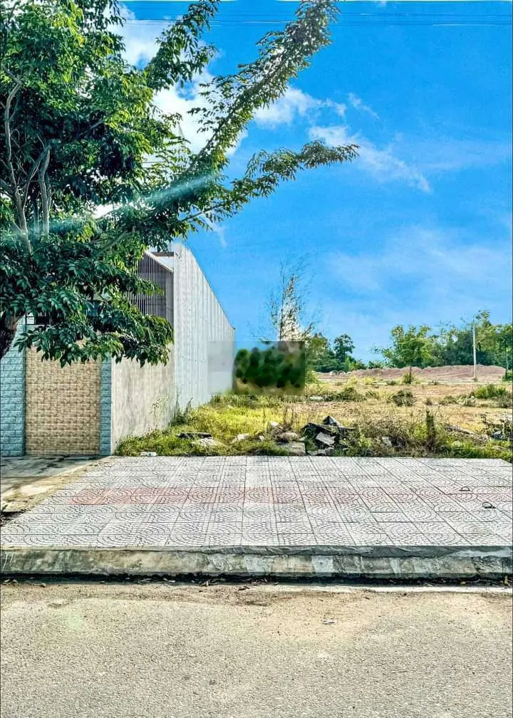 Đất KDT ven sông, dg 7m5 sát trục Minh Mạng và cầu Khuê Đông 110m2