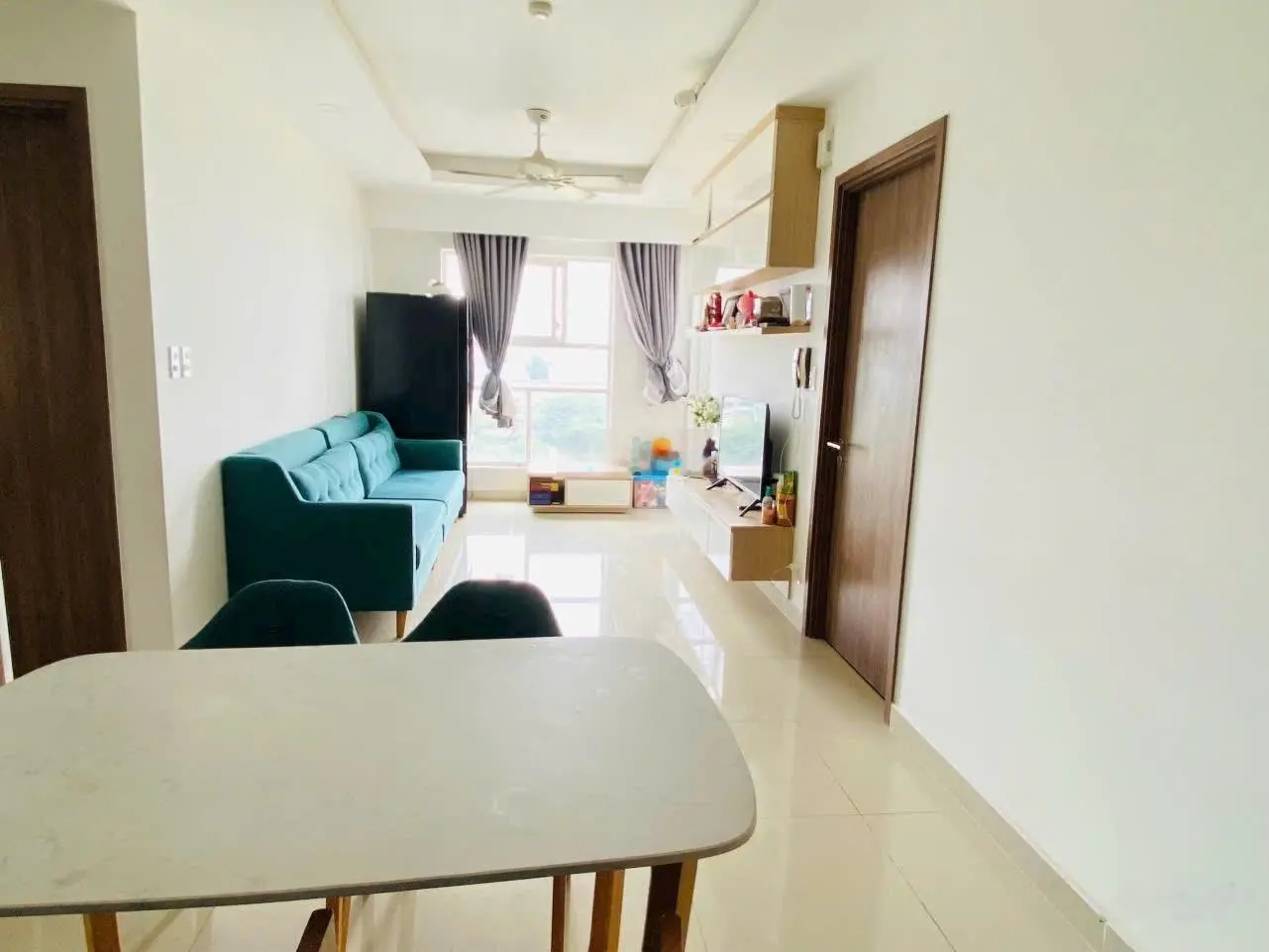 Bán căn hộ Midori The View 2PN, 2WC giá 1.950 tỷ - Hỗ trợ cho thuê lại 12 triệu