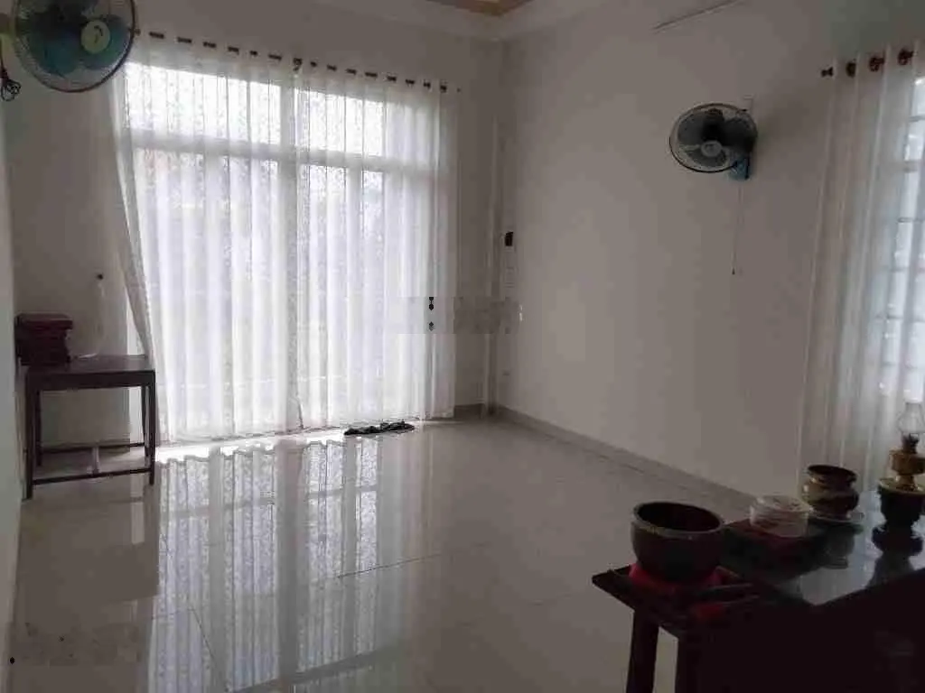 Nhà 3 tầng vị trí đắc địa ngay các trường đại học. Quận Hải Châu, TP Đà Nẵng