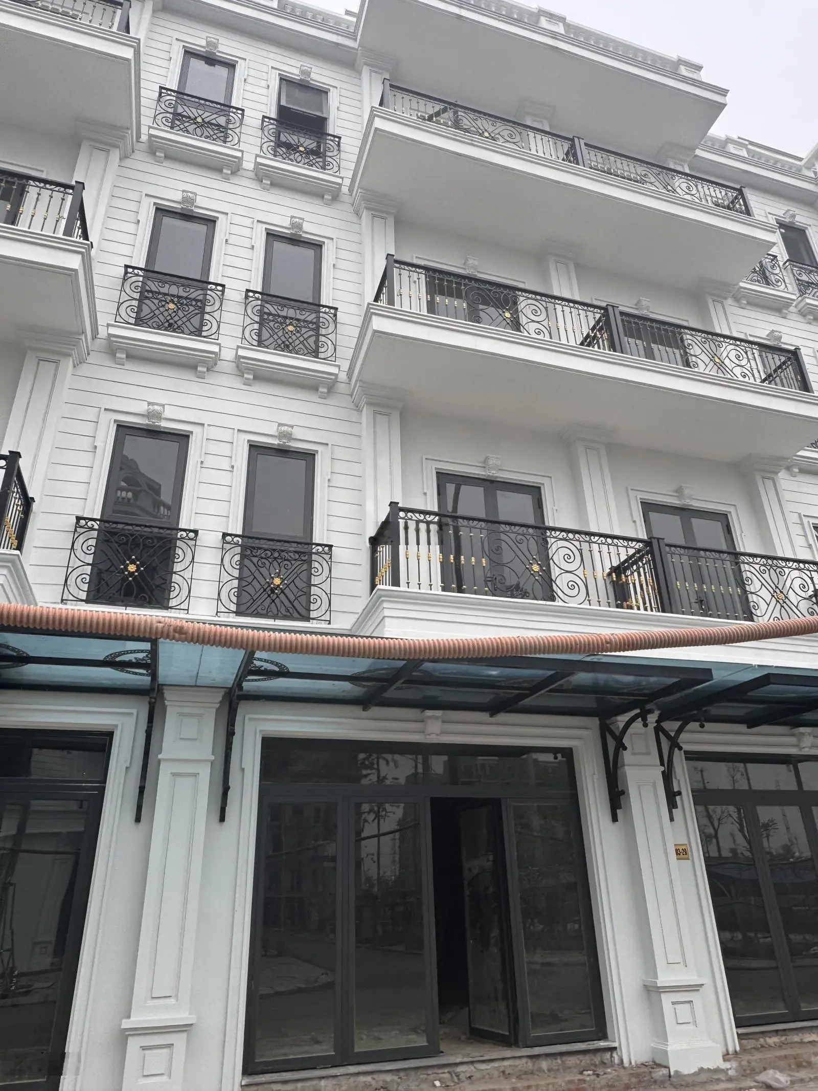 Hàng hiếm Liền kề tại Đông Dương Đức Thượng , Đông Dương Đức Thượng , 122 triệu / m2, 80m2,