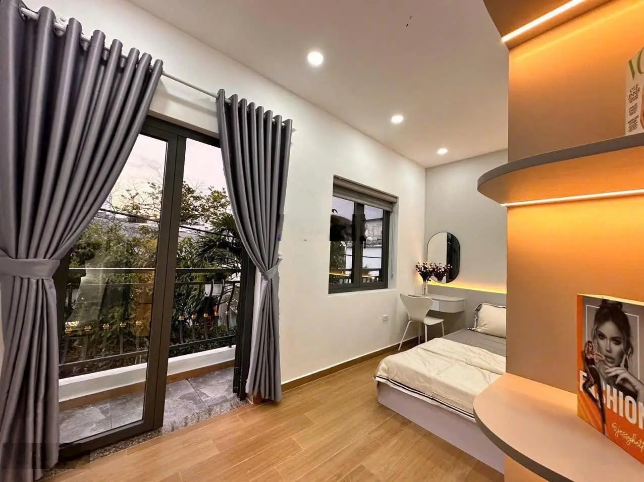 Bán nhà đang cho thuê 7tr/th nằm ngay đường Nguyễn An Ninh, Dĩ An, Bình Dương. Dt80m2 sổ hồng riêng