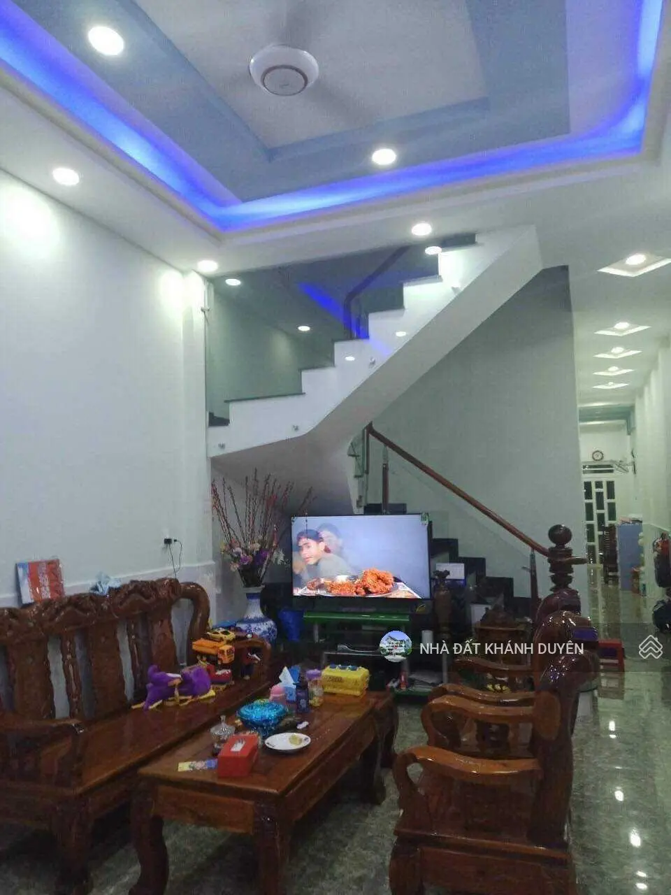 Nhà 2 tầng mặt tiền đường Tân Thới Nhì 26, gần công viên văn Hoá Tân Thới Nhì Hóc Môn