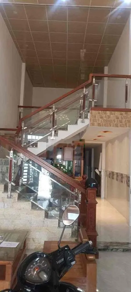 NHÀ C4 GÁC LỬNG TÔN ĐẢN CẦN BÁN GẤP GIÁ CHỐT BẤT NGỜ