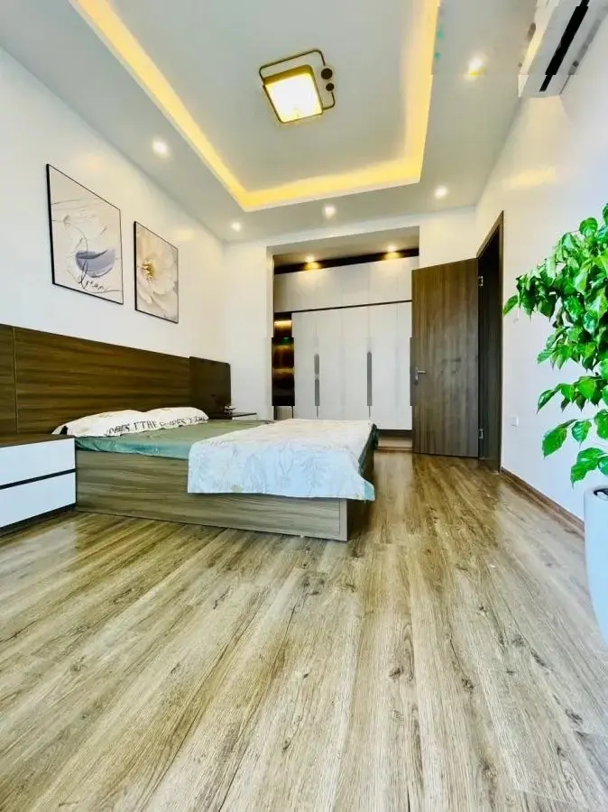 Siêu hiếm! Bán nhà Vũ Tông Phan 38m2*4T*3.8m MT - ô tô đỗ cổng - xây mới - đủ nội thất - ở ngay