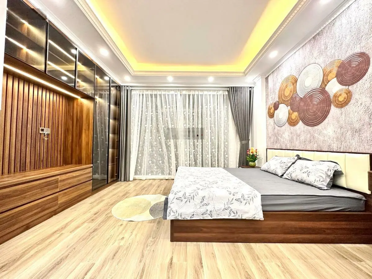 Bán nhà phố Lê Trọng Tấn - QuậnThanh Xuân. Diện tích 45m. Giá 12.9 tỷ. Sổ Phân lô