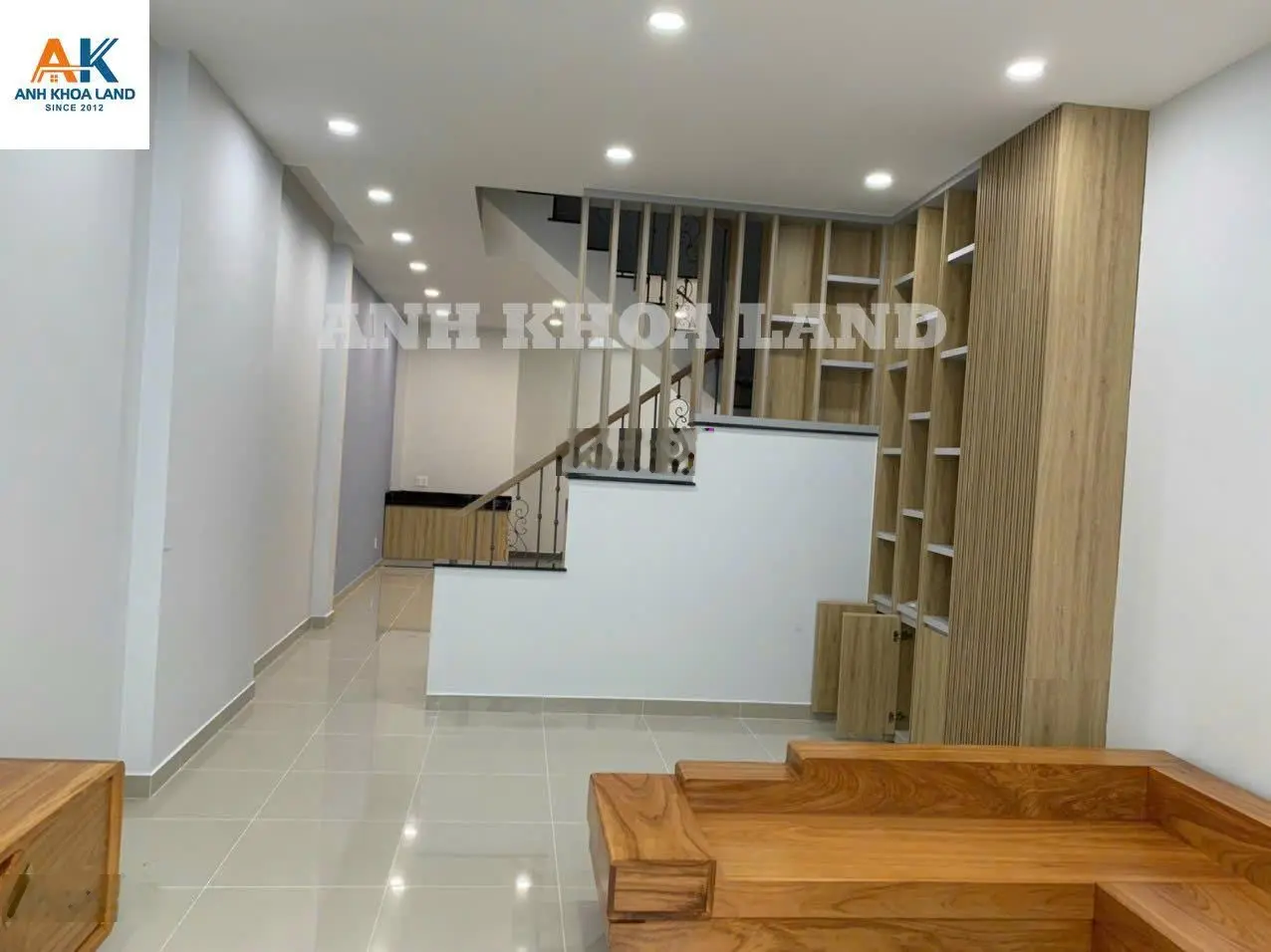 Bán gấp nhà 3 tầng hẻm xe hơi - đường số 7 - TP. Thủ Đức - hệ thống năng lượng mặt trời 5.3kw