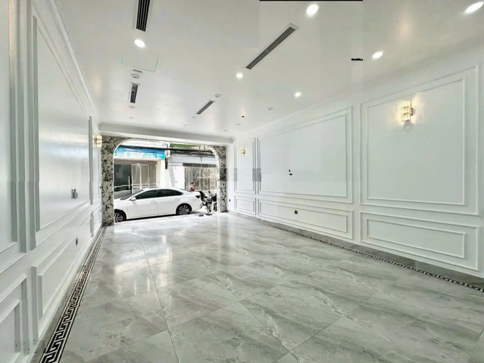 Chính chủ bán nhà Ngọc Thụy khu hiếm nhà bán DT 75m2 MT 5m, đường ô tô tránh, mặt tiền kinh doanh