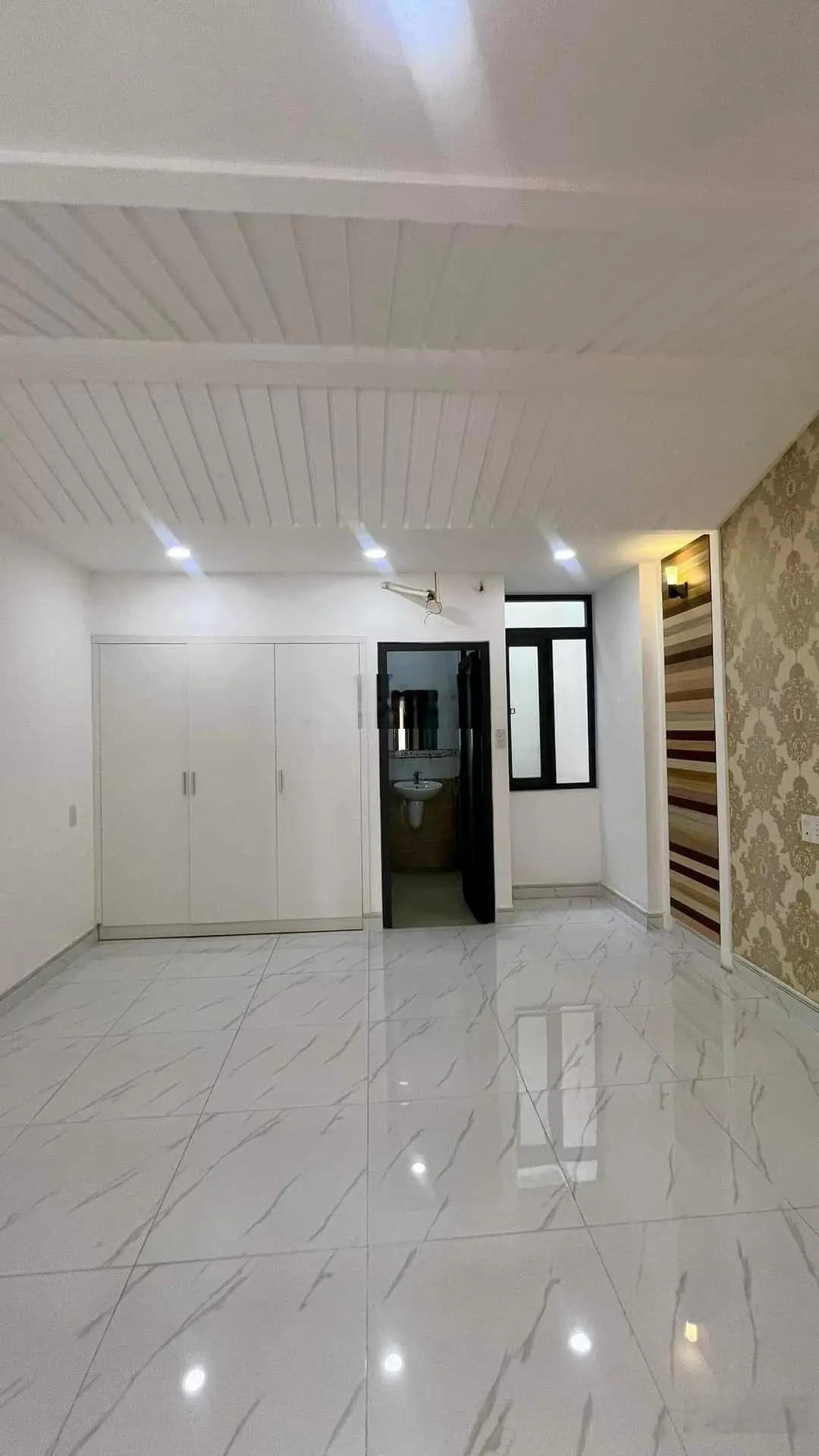 Bán nhà mới hiện đại, xe hơi vào sân, đường số 3, Phường 9, Gò Vấp