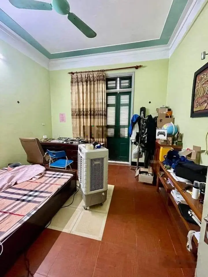 Bán Nhà Đầm Trấu 54m2, 5 Tầng. Oto Tránh, Hai Thoáng Kinh Doanh.