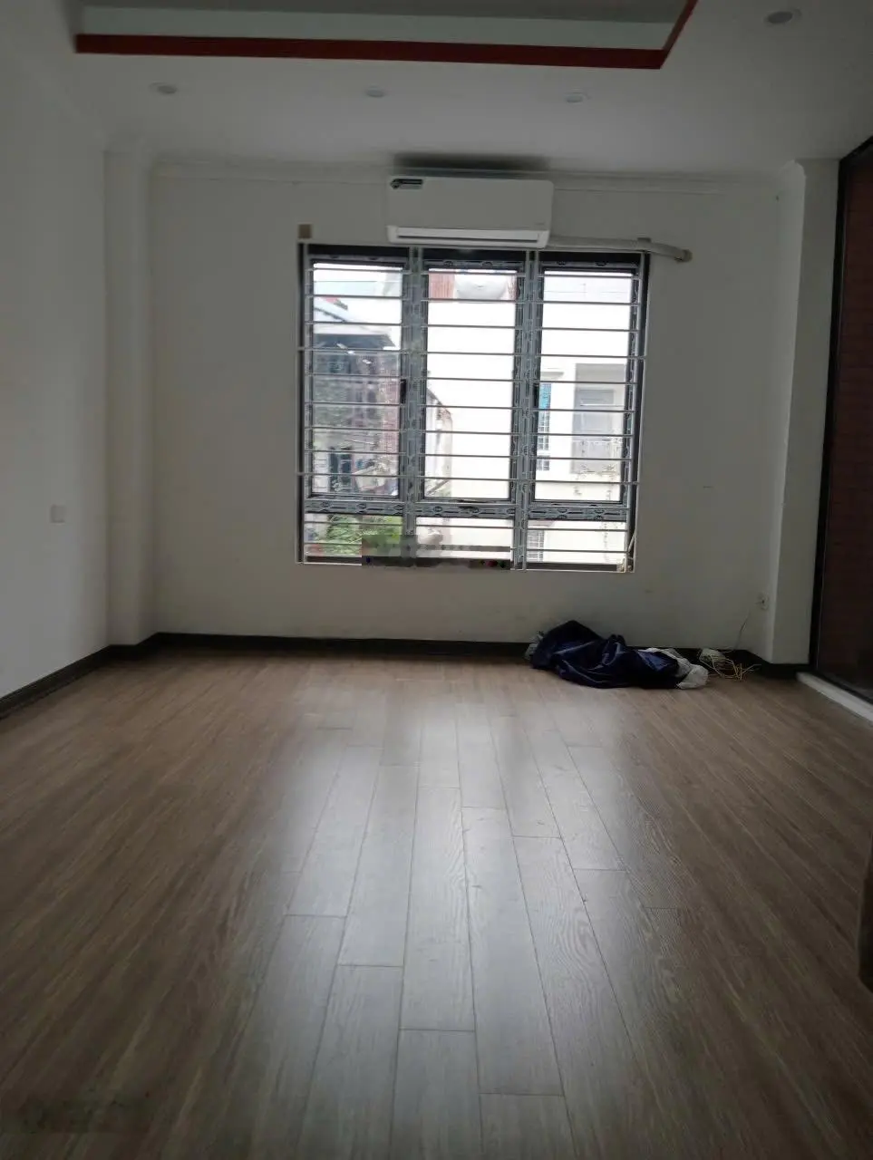Giá tốt chốt ngay nhà Minh Khai ngõ nông ô tô qua nhà 36m 5 tầng đẹp full đồ MT 4.5m nhỉnh 7 tỷ