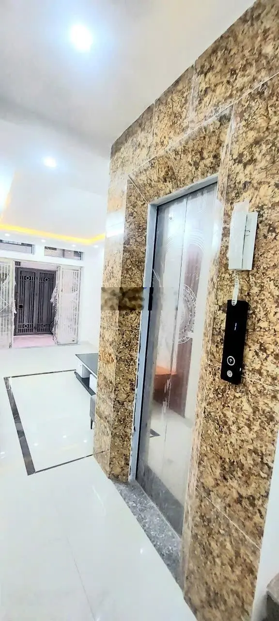 Cần bán nhà 5 tầng thang máy trung tâm phố cổ Hà Đông, gần chợ Hà Đông