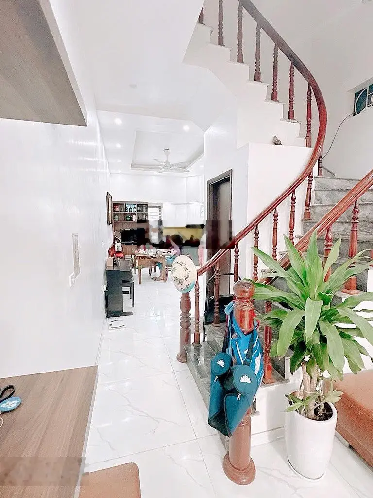 CẦU DIỄN , GIÁ ĐẦU TƯ , 60m2 ,ôtô vào nhà , 10m ra oto tránh 2 thoáng, ngõ thông tứ tung , Nhỉnh 9