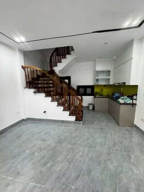 Nhà mới đẹp ở ngay bát khối khu dân cư văn minh tiện ích đầy đủ gần cầu vĩnh tuy