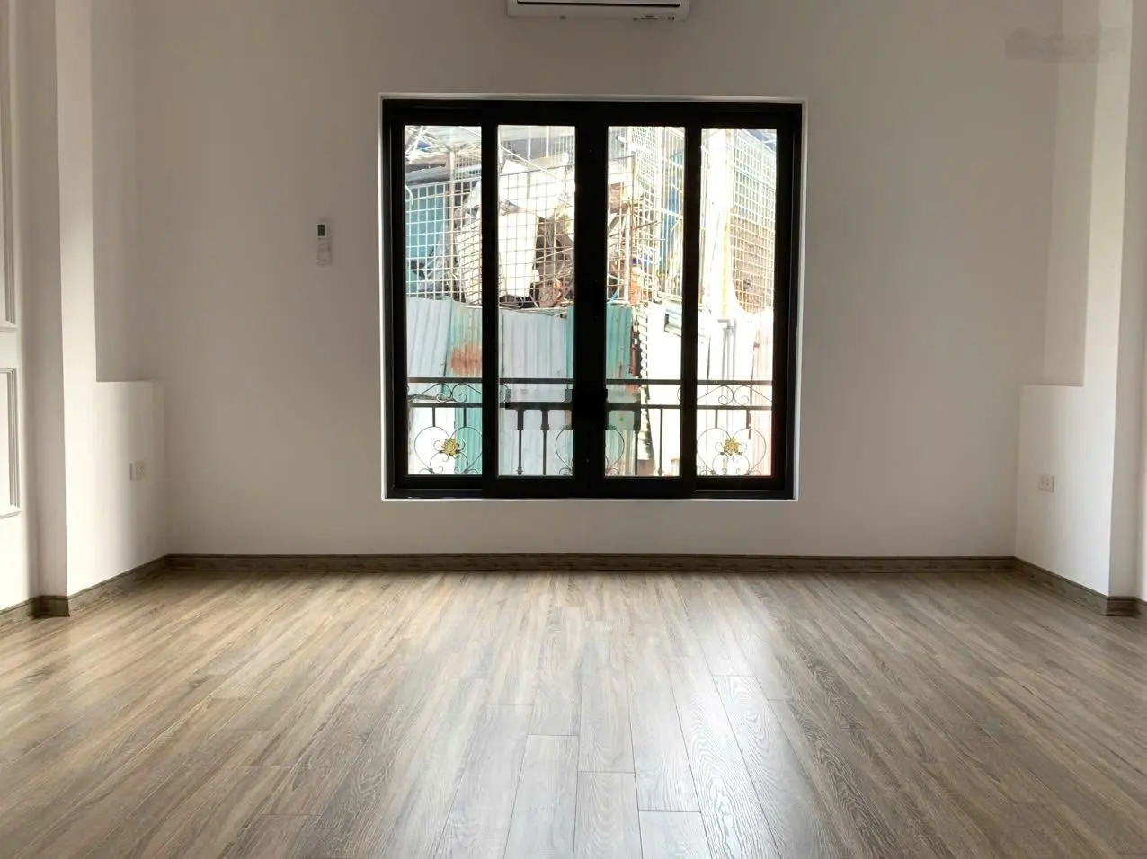 Bán nhà ngõ 118 Đào Tấn, Ba Đình 35m2 xây 5 tầng mới giá 7.55 tỷ