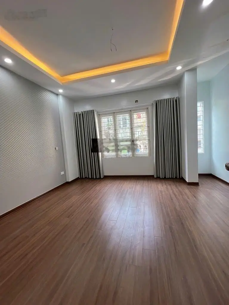 Bán nhà lô góc Cầu Đơ, Hà Đông 2 thoáng - kinh doanh đỉnh ô tô vào nhà