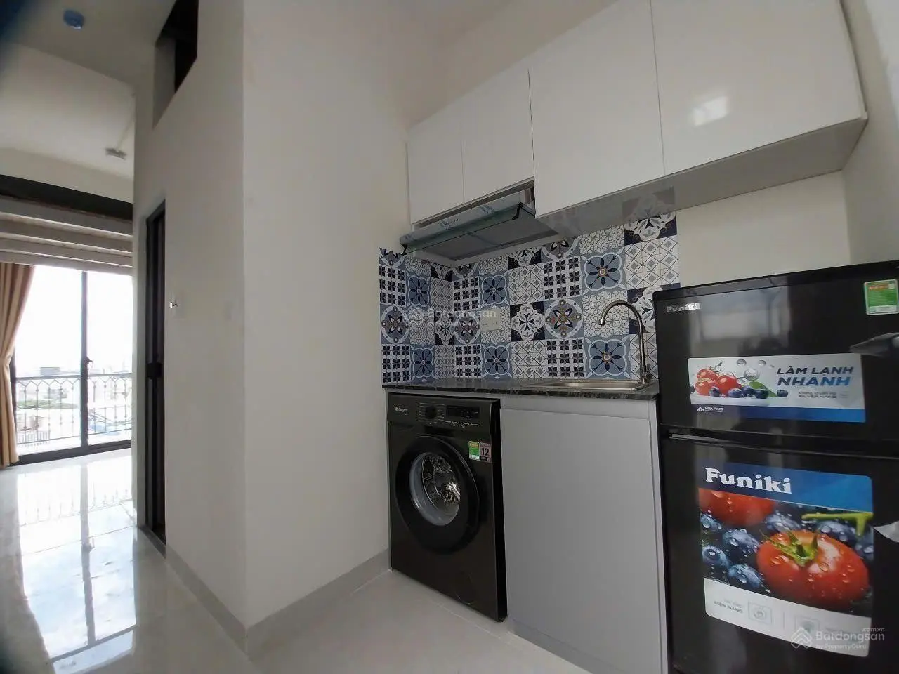 Bán căn hộ dịch vụ mới đẹp ngày sát Hiệp Thành City, 100m2, 12 phòng khép kín, hầm+3 tầng. Hơn 9tỷ