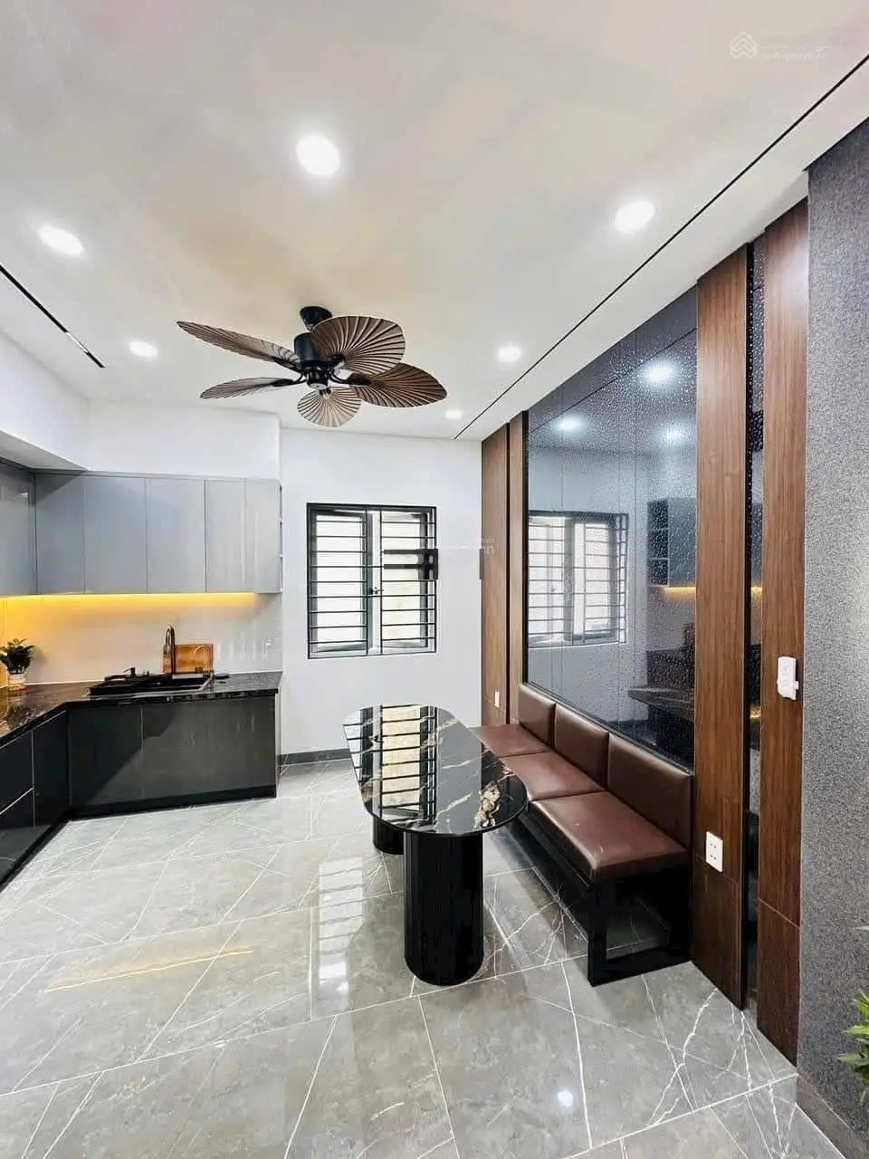 540tr có ngay nhà đẹp ngay chợ bình chánh đang cho thuê 11tr/tháng