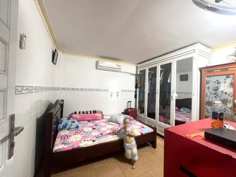 Bán nhà 2 tầng HXH Hiệp Bình Chánh Thủ Đức 75m² 3PN sổ riêng gần GigaMall chỉ 6.95 tỷ ở ngay
