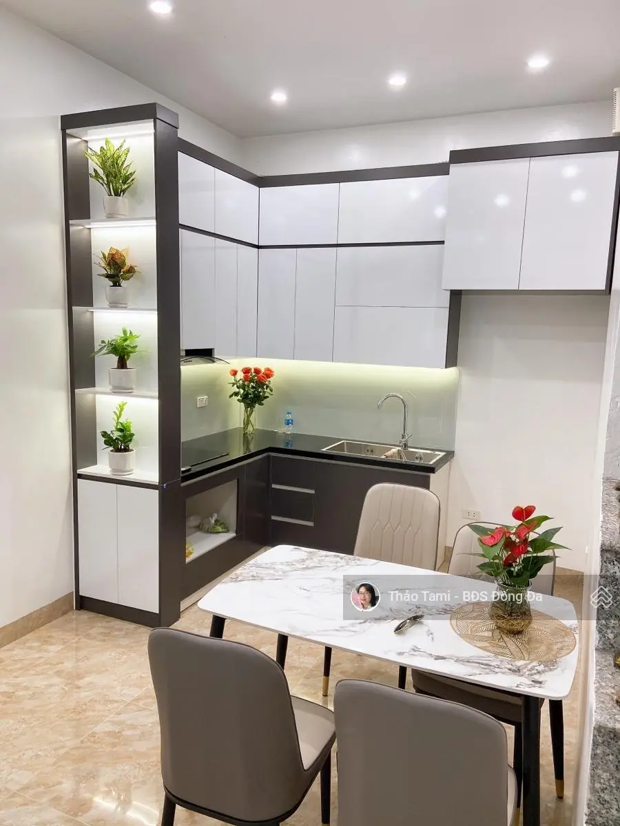 Có 102 ! Mặt Ngõ Thái Thịnh, Gần Ô Tô, Kinh Doanh, mới đẹp full đồ, 42m2*5T