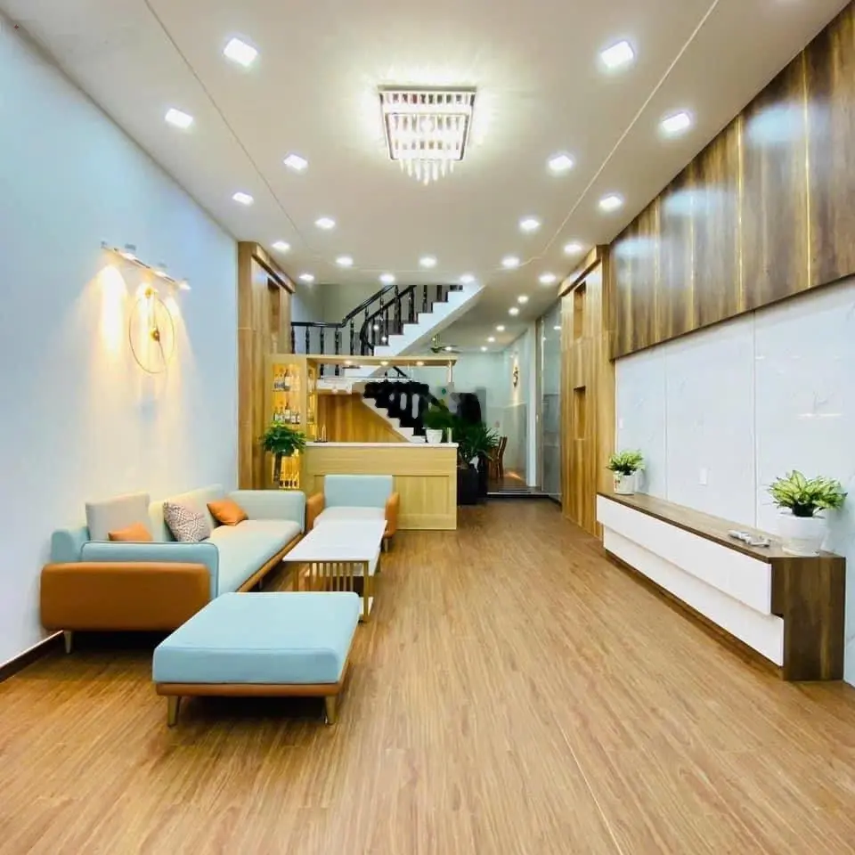 Bán nhà sẵn HD thuê 22tr/tháng đẹp ngay Trần Quang Diệu, P14, Q3. DT 49,1m2, cực yêu cho AC đầu tư