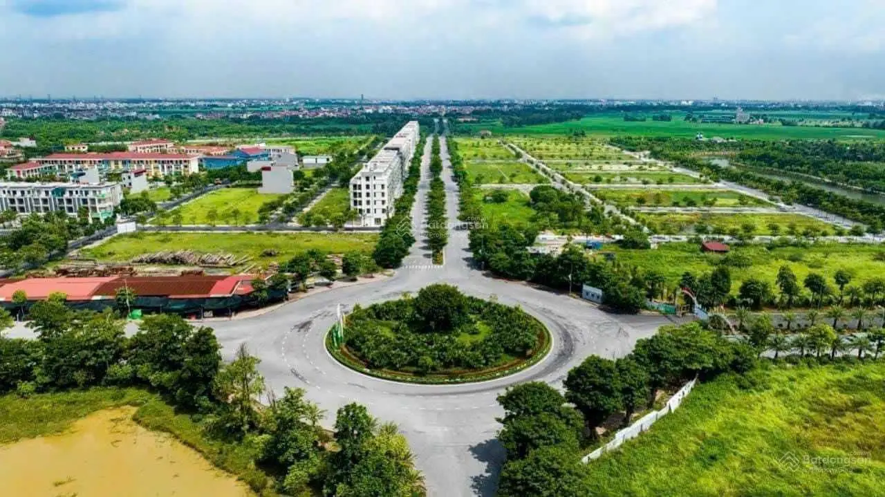 Gấp lắm rồi! Chính chủ cần bán vài lô đất vị trí đẹp nhất dự án Vườn Sen - Đồng Kỵ giá hạt rẻ