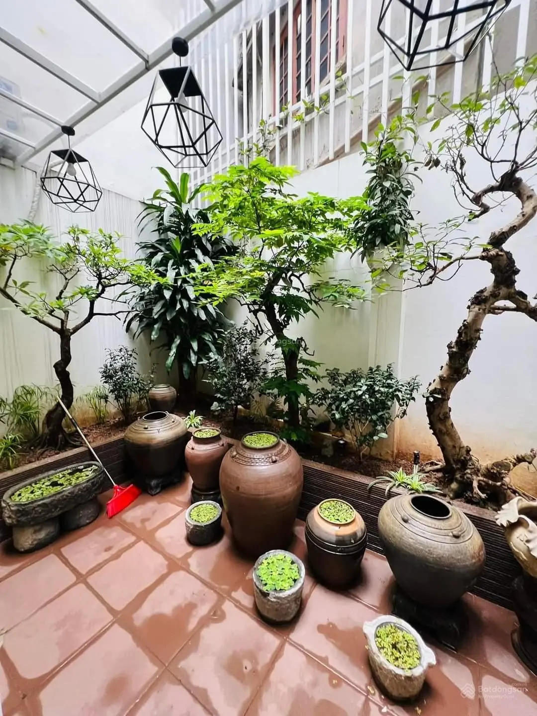 Bán biệt thự sân vườn mini ngõ 12 Đào Tấn 100m2 4 tầng rộng, oto đỗ hàng xóm quan chức hơn 19tỷ