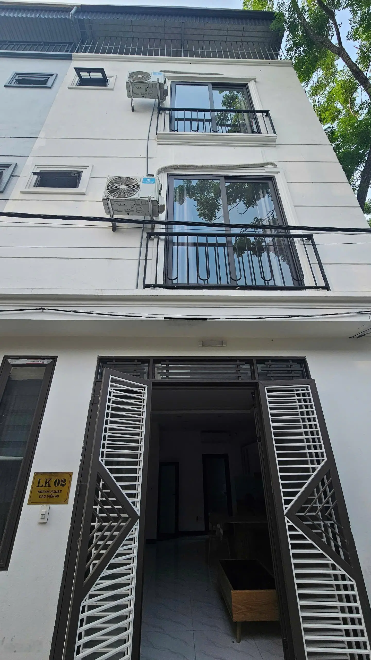 Nhà đẹp long lanh tại Cao Viên, Thanh Oai, ô tô đỗ tận cửa. Đã hoàn thiện full nội thất cần tìm chủ