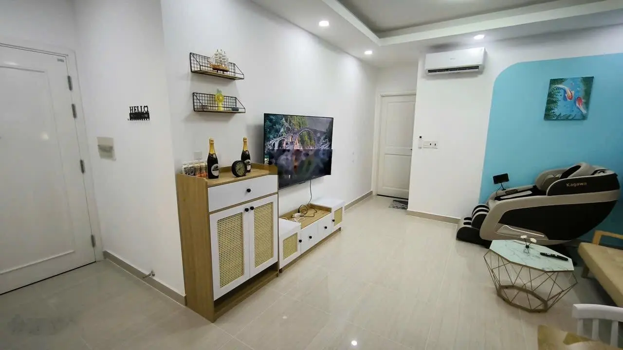 Cần bán căn hộ monlight tên lửa 63m2 căn góc sổ đầy đủ full nội thất mới 100%