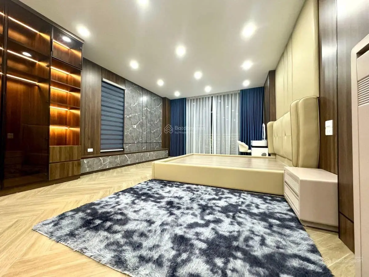 Có 102! bán nhà kv Nguyễn Chí Thanh, kinh doanh, ô tô, diện tích 52m*4 tầng, chỉ nhỉnh 13 tỷ