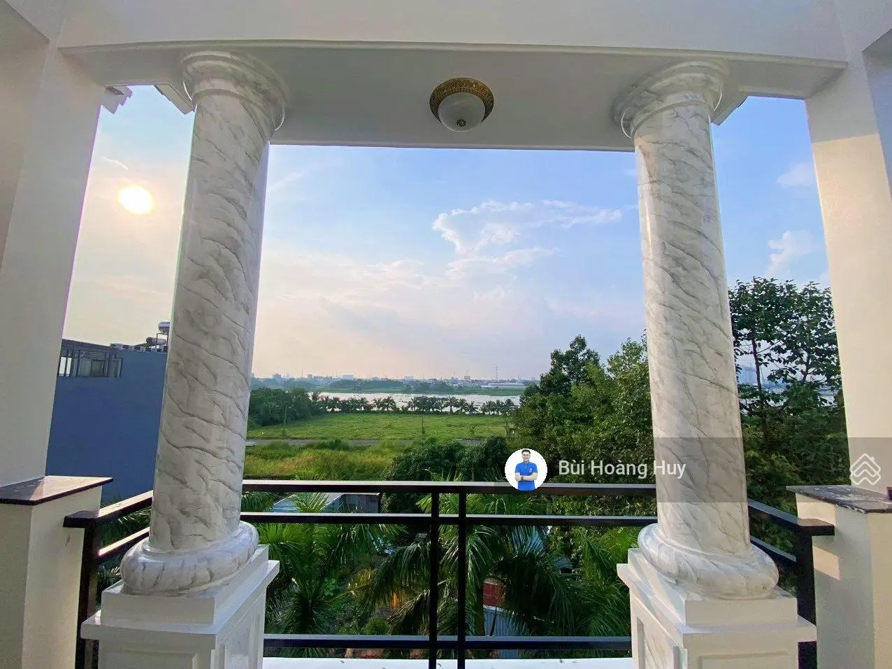 Nhà mới xây ven sông Sài Gòn, ngay Vạn Phúc City - Quốc Lộ 13, Tp. Thủ Đức, sổ riêng, đường 12m