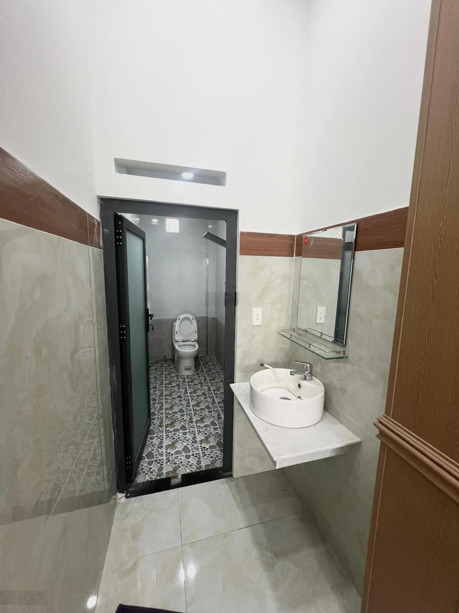 Nhà riêng bán tại Nguyễn Văn Tỏ, Long Bình Tân, Biên Hòa, Đồng Nai, 3,3 tỷ, 69 m2, view đẹp chỉ với
