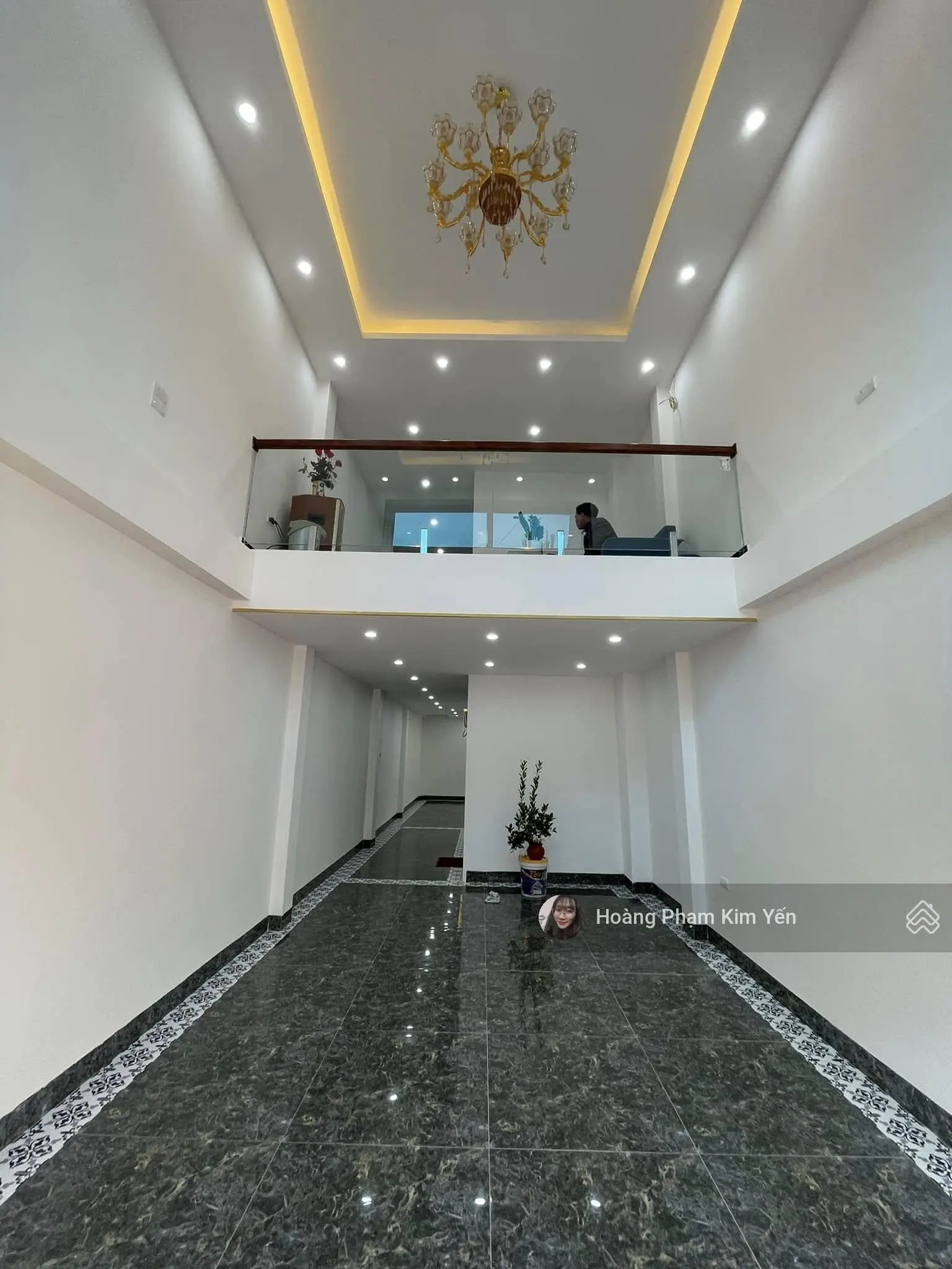 Giật gân! Hoàng Cầu, phân lô ô tô vào, ô tô dừng đỗ, 7 tầng thang máy, kinh doanh, VP, DT 800tr/năm