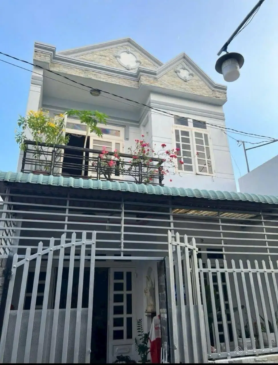 Nhà lầu triệt gần đường Phan Bội Châu
