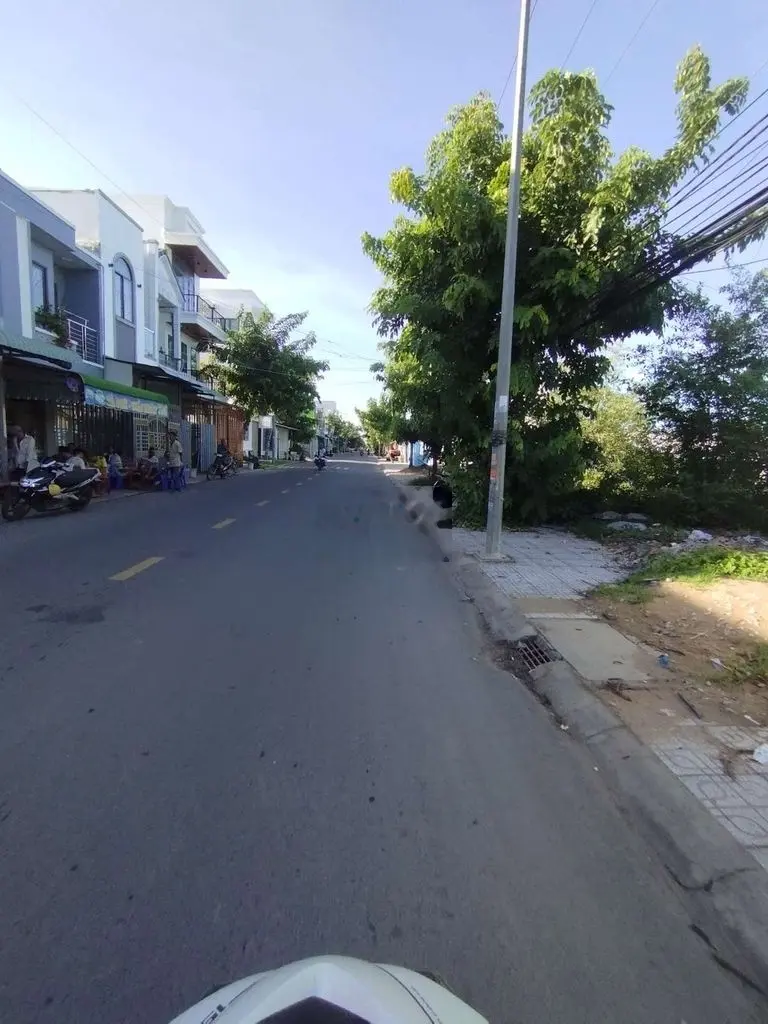 BÁN NỀN ĐẸP CÓ THỔ CƯ ĐƯỜNG 30/4 TP SÓC TRĂNG