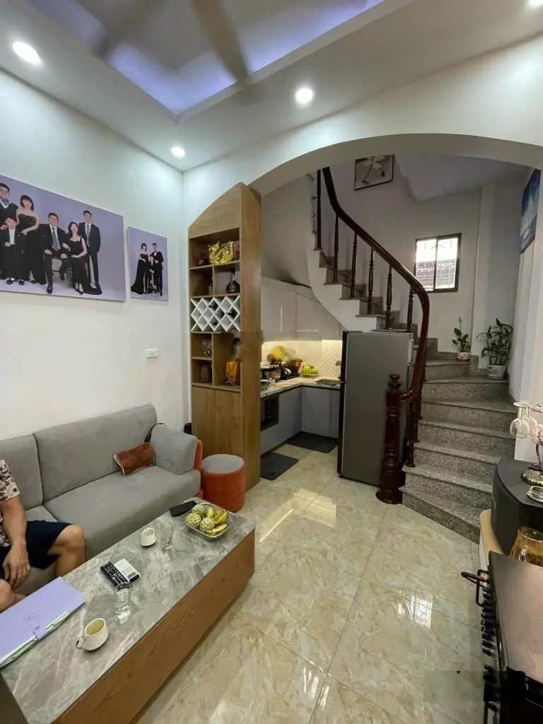 Bán nhà Tôn Đức Thắng - 25m2 - 5 tầng - 4,7Tỷ