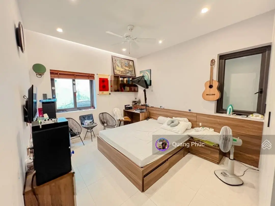 Bán nhà mặt phố Đồng Cổ - kinh doanh sầm uất - có vỉa hè - giá 21 tỷ