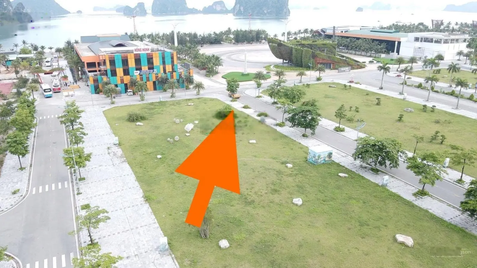 Đất trục thông biển, view quảng trường biển, cạnh nhà hàng 5 sao, DT 87,5m2,sổ đỏ, giá 3,6 tỷ