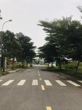 Bán lô đất Xuất Nhập Khẩu 2, Quận 9 (TP Thủ Đức). Sổ đỏ đường chính dự án, đường Bưng Ông Thoàn