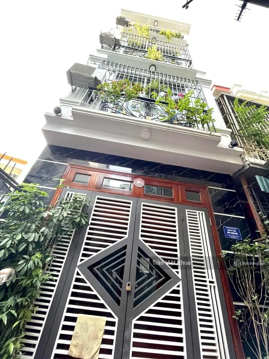Bán nhà đẹp dân xây 4 tầng 45m2 - đường 18m Mỗ Lao - gần hồ - gần ô tô - 7 tỷ
