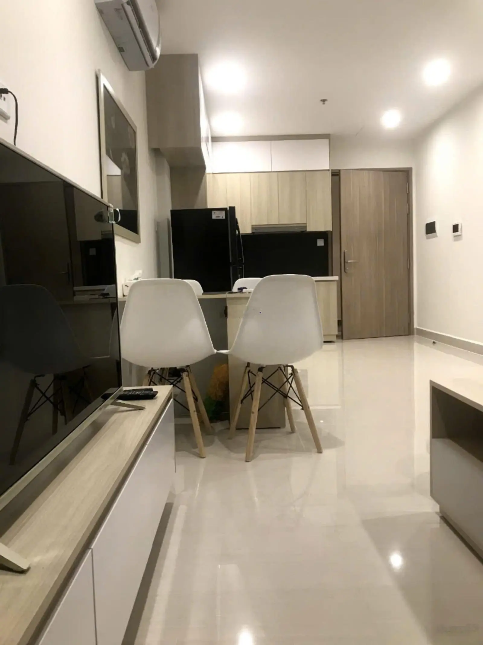 Bán căn 2 phòng ngủ full đồ giá tốt nhất dự án Vinhomes Ocean Park