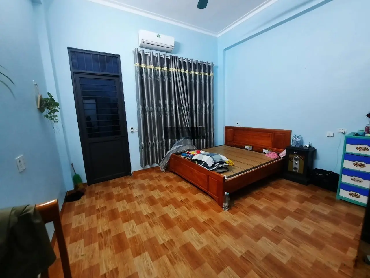 Chính chủ bán nhà 2.5 tầng tại TP Bắc Giang. Đất phân lô, đường 11m, vỉa hè 6m, nhà xây năm 2022