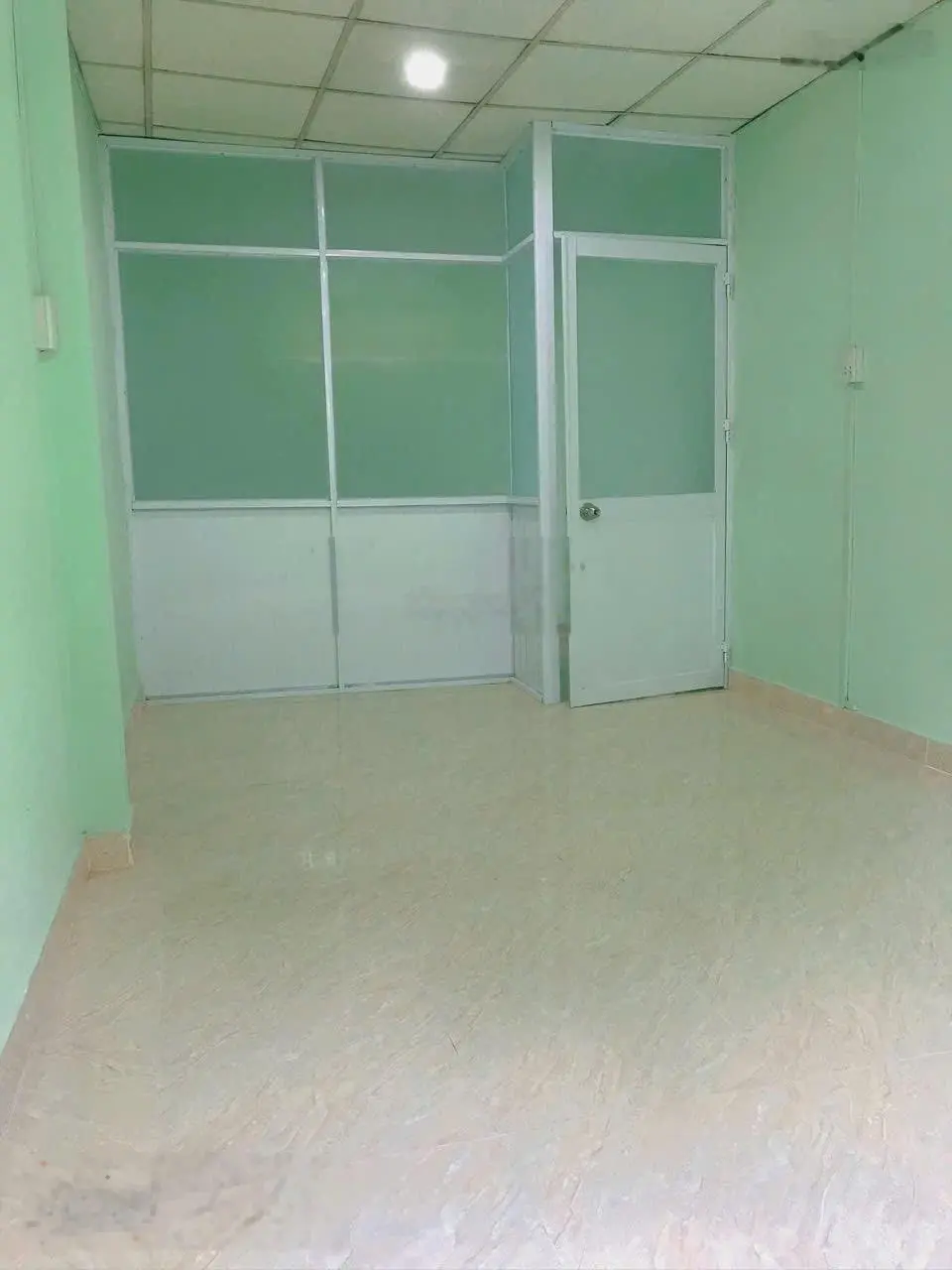 Bán gấp nhà C4 đúc giả, 46m2 đất ngang 6.8m gần ngã 4 Thủ Đức, Metro giá 3.7 tỷ thương lượng