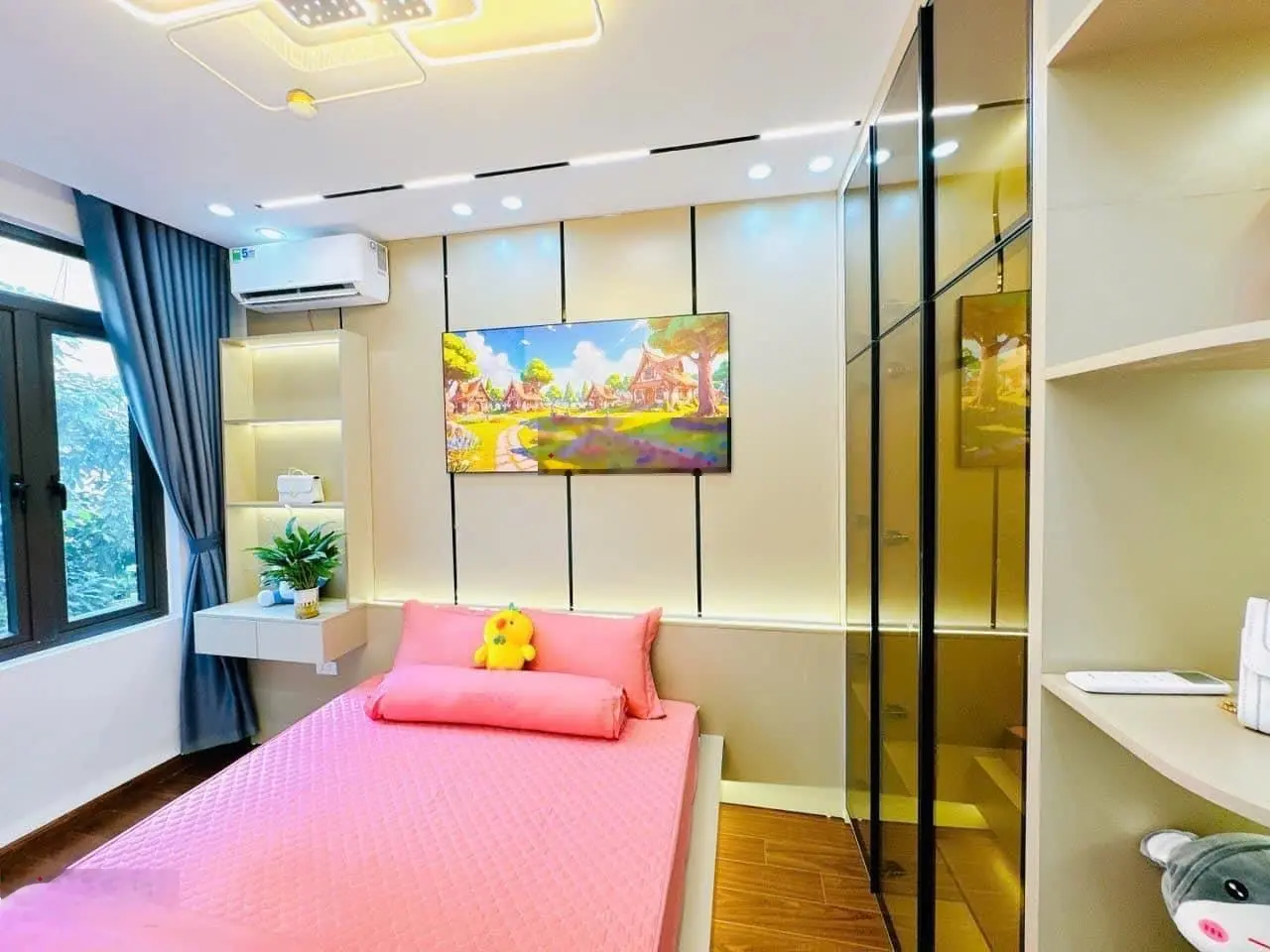 TRUNG TÂM NGÃ TƯ SỞ -OTO ĐỖ CỬA -TẦM TIỀN CỰC HIẾM -NHÀ MỚI Ở NGAY -36M X 5 TẦNG X MẶT TIỀN 3M5
