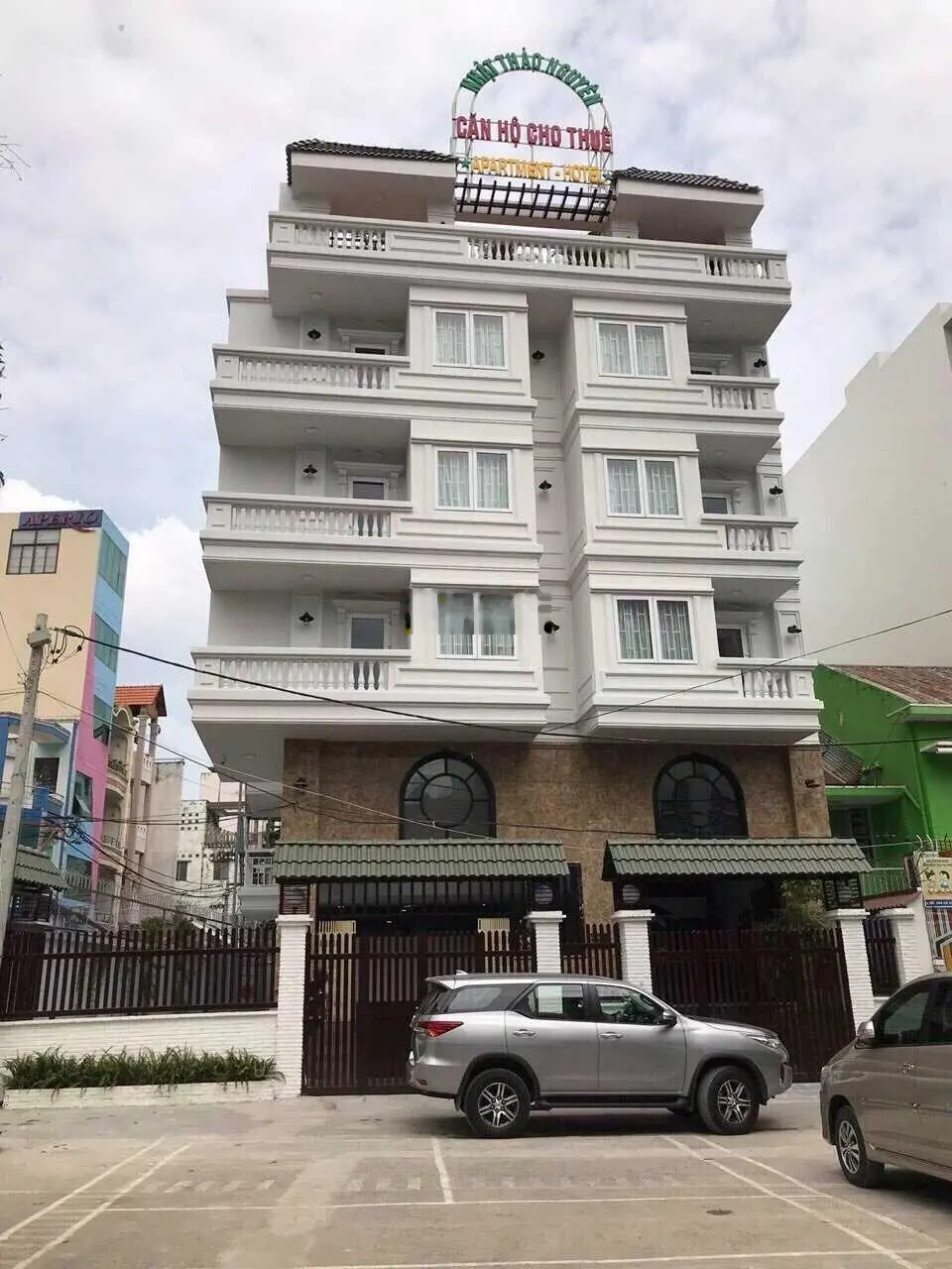 Bán nhà góc 2MT Tân Định Quận 1 - 15x20 trệt 3 lầu giá 200tr/m2
